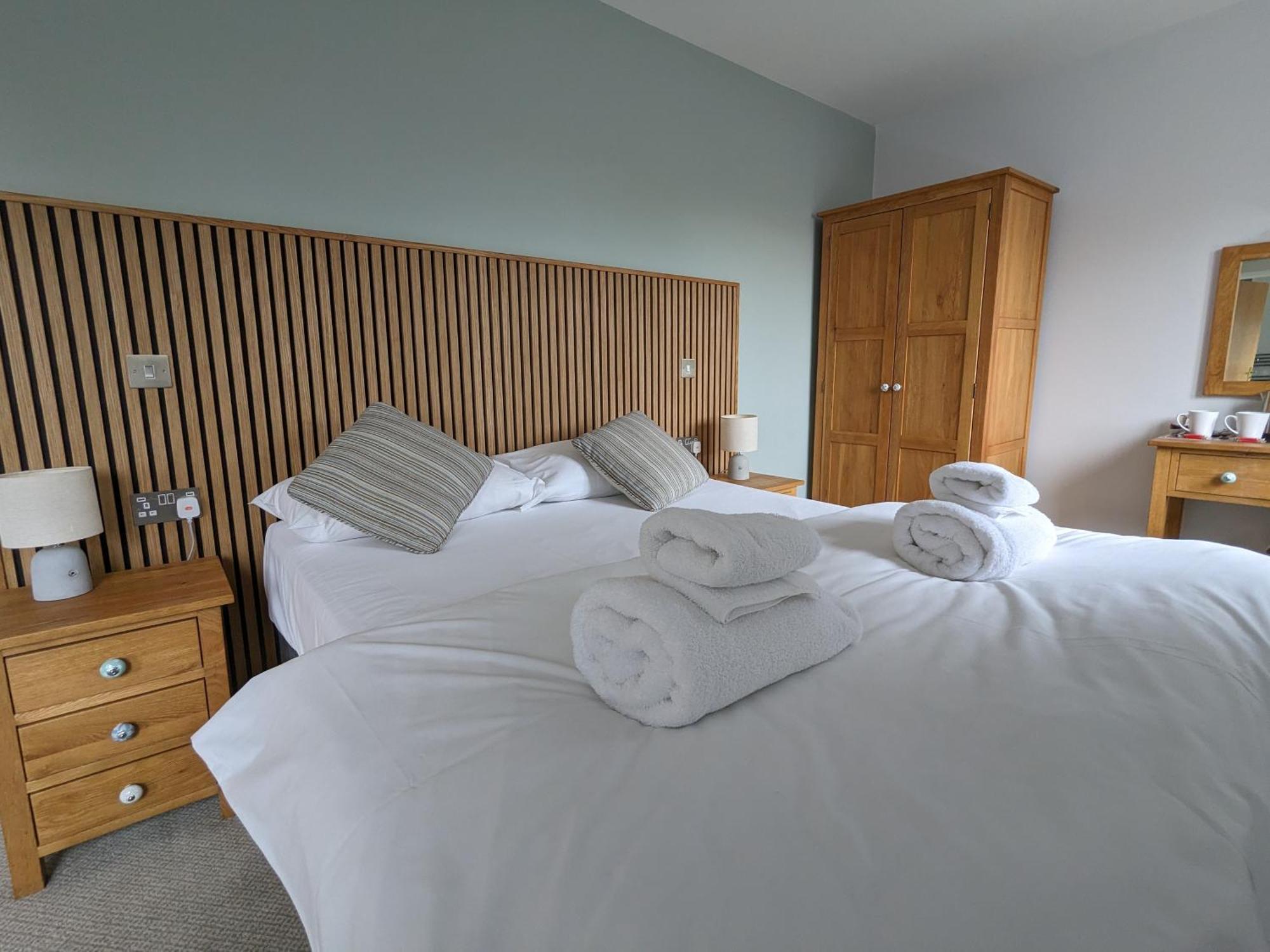 The Seal Hotel Selsey Exterior photo